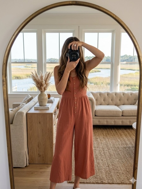 Doe & Rae Pants - Doe & Rae NWT Red romper size medium and small